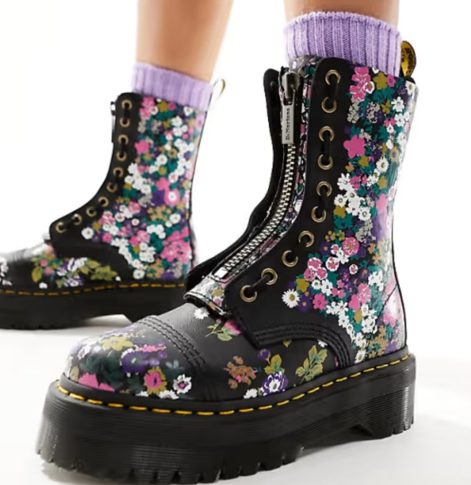 Dr Martens Sinclair Platform Boots (New/Limited Edition)
